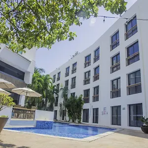 Hotel Capital Plaza