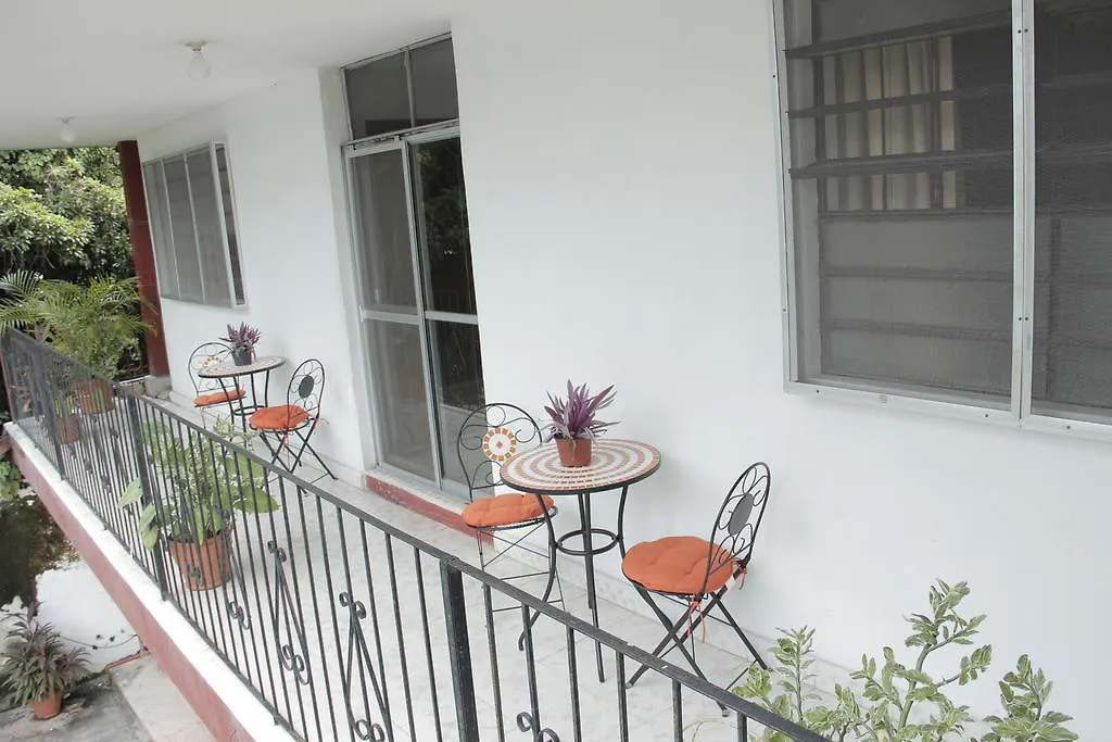 Hotel Posada Del Angel Mérida